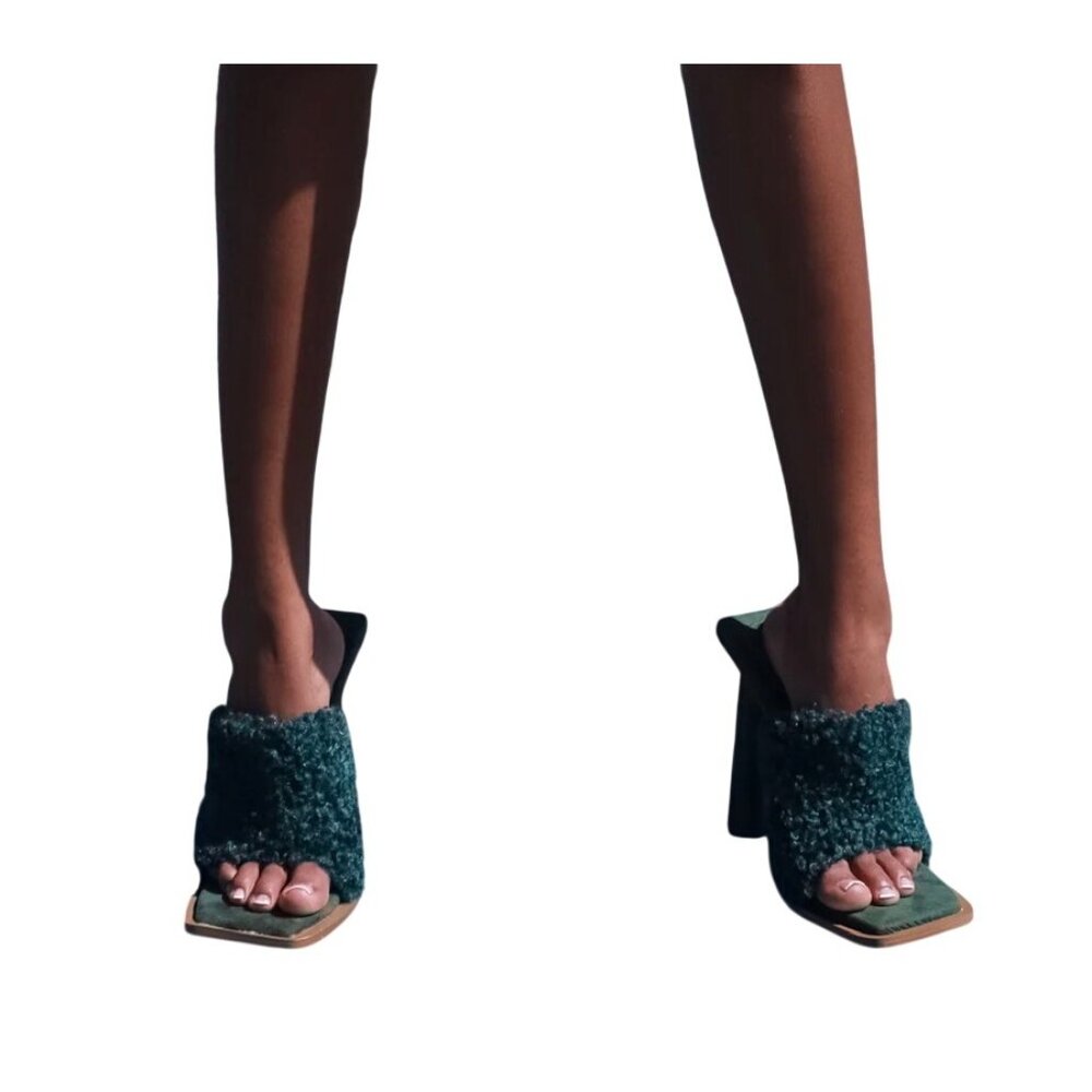 Lemonade Sunny Green Faux Fur Mules Open-Toe Slip On 5” Cylinder Heel Size 7.5 - Picture 2 of 9